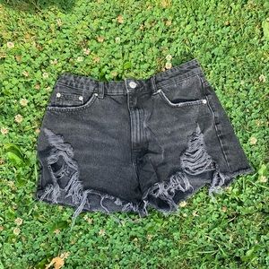 ZARA Black Denim Cutoff Shorts size 6